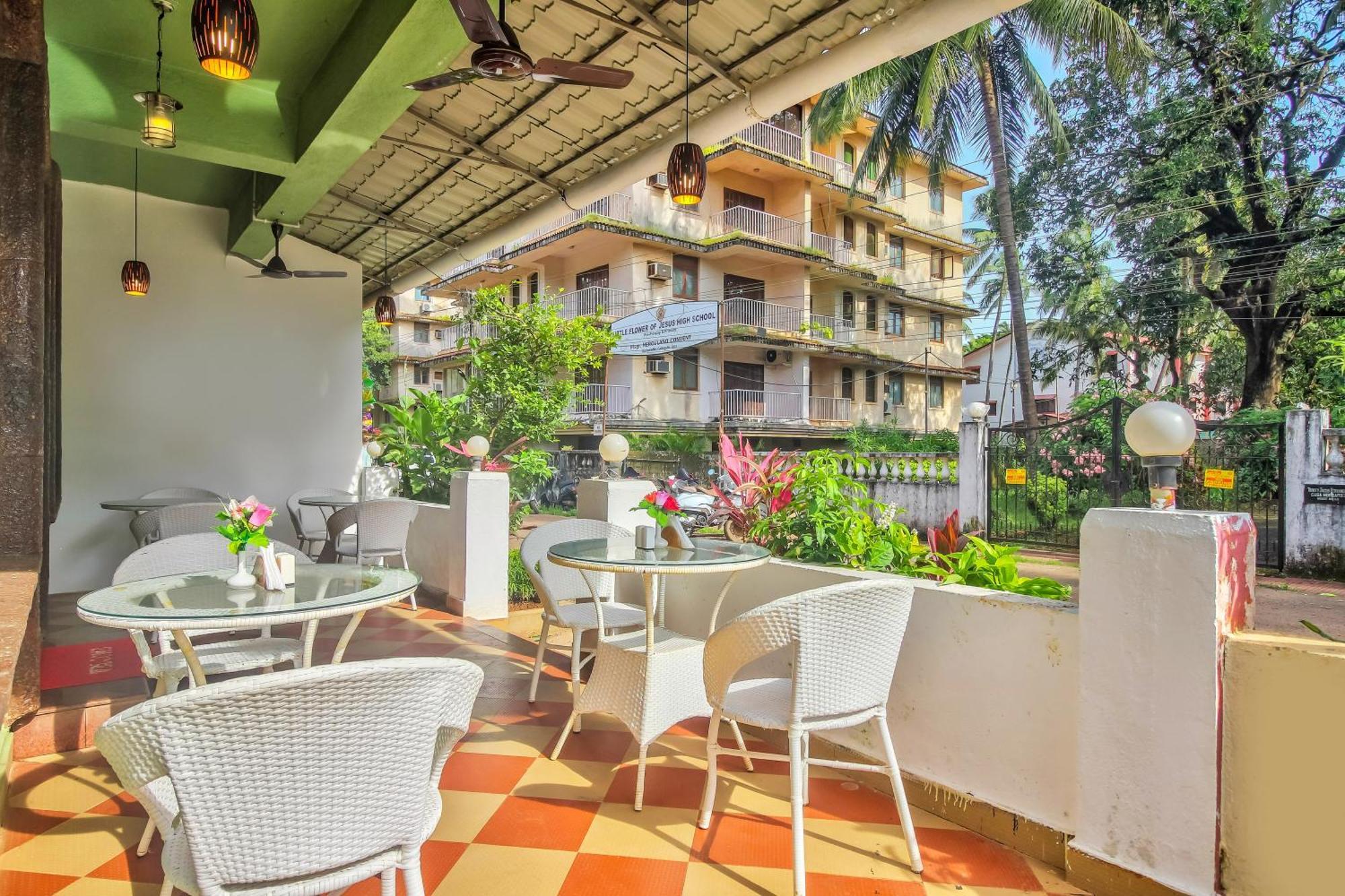 Vihaan Inn Guest House Calangute Extérieur photo